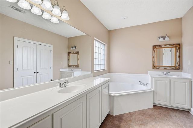 1054 S Kade Lane, Lake Charles, LA 70605