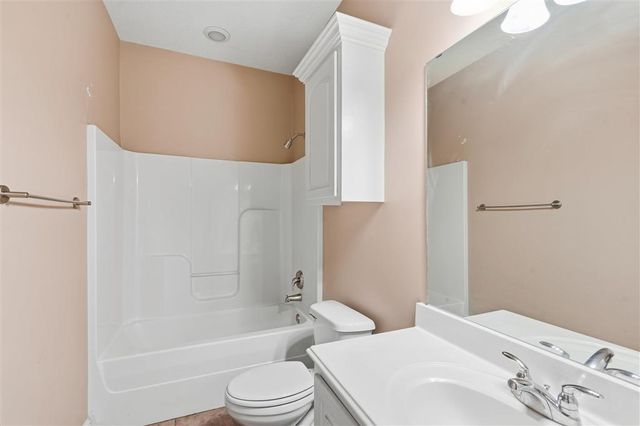 1054 S Kade Lane, Lake Charles, LA 70605