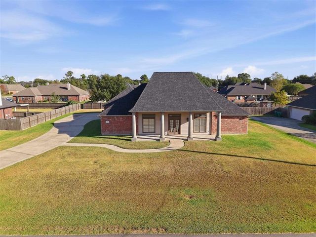 1054 S Kade Lane, Lake Charles, LA 70605