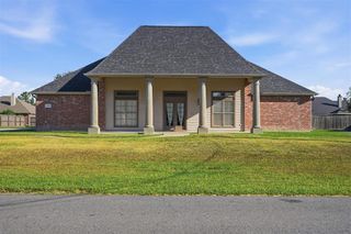 1054 S Kade Lane, Lake Charles, LA 70605