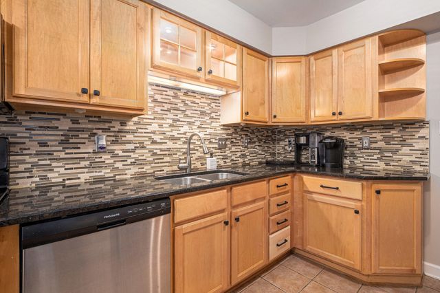 7404 W 86th Avenue, Crown Point, IN 46307