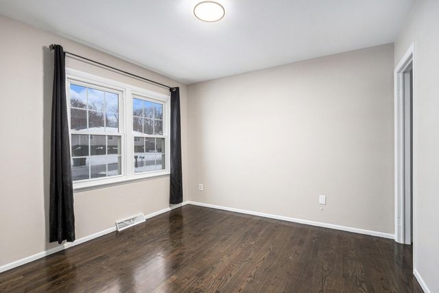 7404 W 86th Avenue, Crown Point, IN 46307