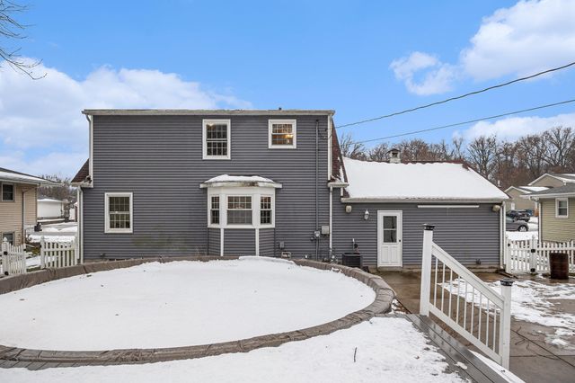 7404 W 86th Avenue, Crown Point, IN 46307