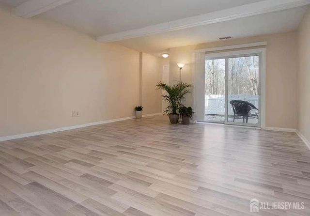 29 Wynwood Drive, South Brunswick, NJ 08852