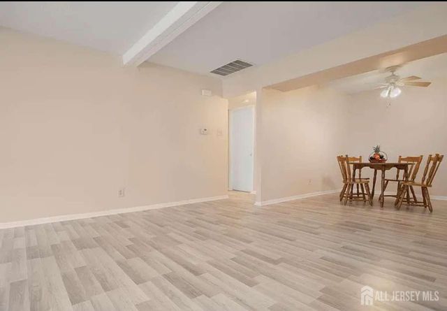 29 Wynwood Drive, South Brunswick, NJ 08852