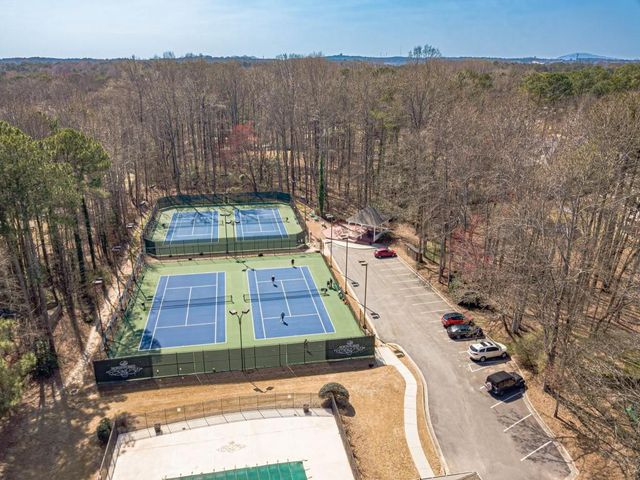 1412 Stratford Hall Court, Grayson, GA 30017