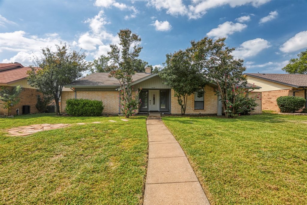 1034 Holland Drive, Garland, TX 75040