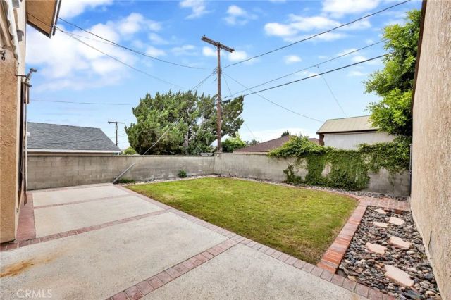 633 Groton Drive, Burbank, CA 91504