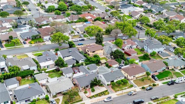 633 Groton Drive, Burbank, CA 91504