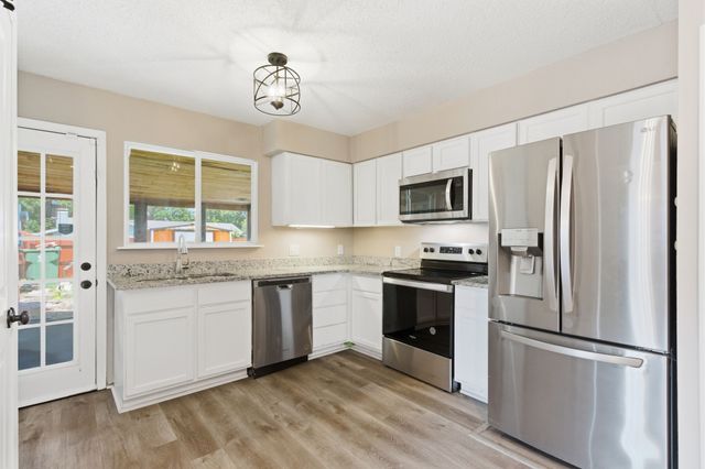 3209 Concord Drive, Mesquite, TX 75150