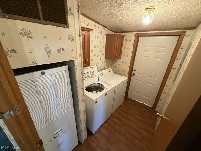 8 Hawaiian Drive, Madison, OH 44057