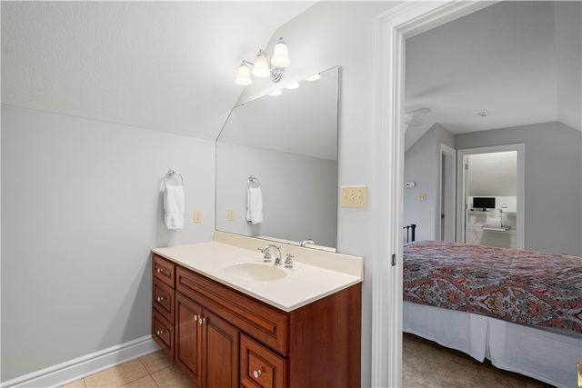 7031 Pinehurst, Collier Twp, PA 15142