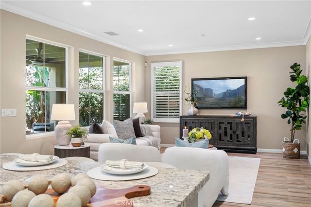 131 Waterleaf, Irvine, CA 92620