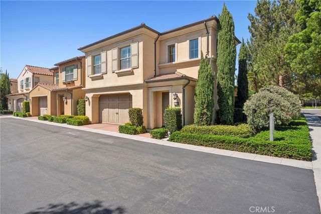 131 Waterleaf, Irvine, CA 92620
