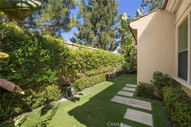 131 Waterleaf, Irvine, CA 92620