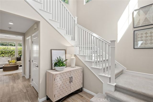 131 Waterleaf, Irvine, CA 92620