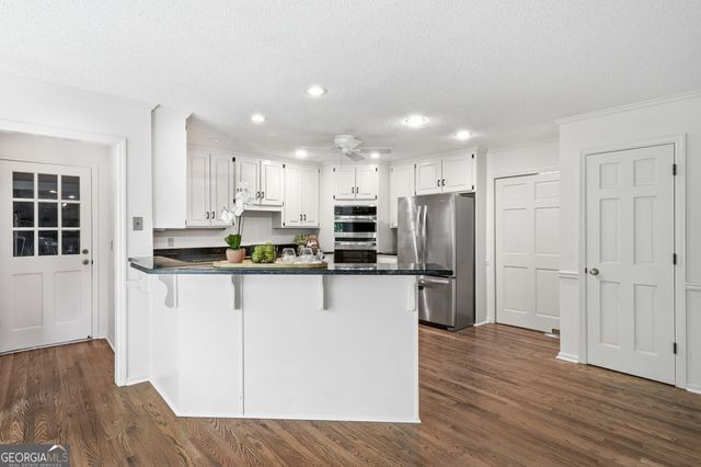 5055 Roxburgh Drive, Roswell, GA 30076