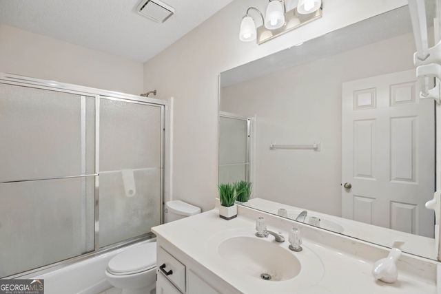 5055 Roxburgh Drive, Roswell, GA 30076