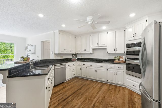 5055 Roxburgh Drive, Roswell, GA 30076