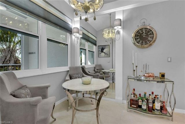 4650 Hawks Nest WAY M202, Naples, FL 34114