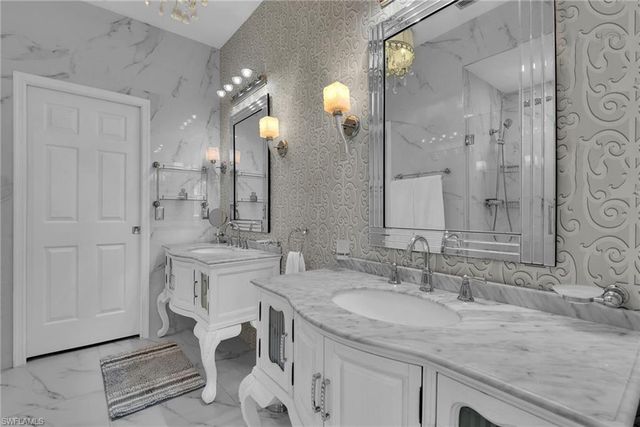 4650 Hawks Nest WAY M202, Naples, FL 34114