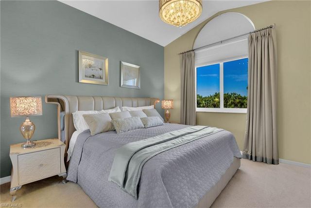 4650 Hawks Nest WAY M202, Naples, FL 34114