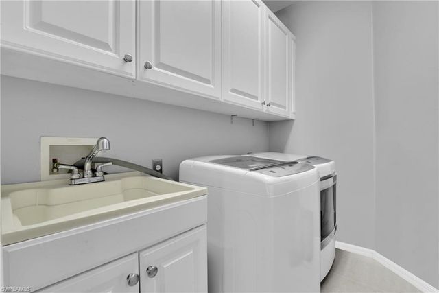 4650 Hawks Nest WAY M202, Naples, FL 34114