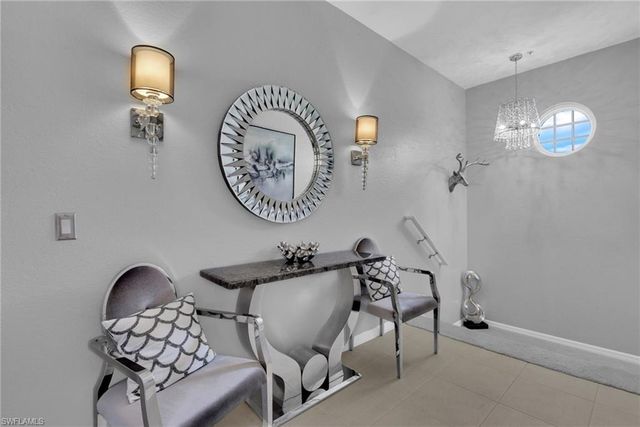4650 Hawks Nest WAY M202, Naples, FL 34114