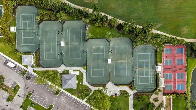 4650 Hawks Nest WAY M202, Naples, FL 34114