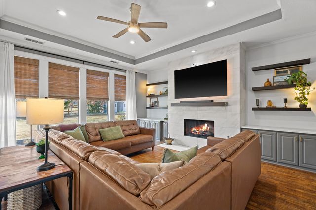 8229 Steeplechase Circle, Argyle, TX 76226