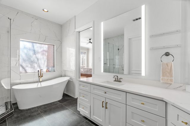 8229 Steeplechase Circle, Argyle, TX 76226