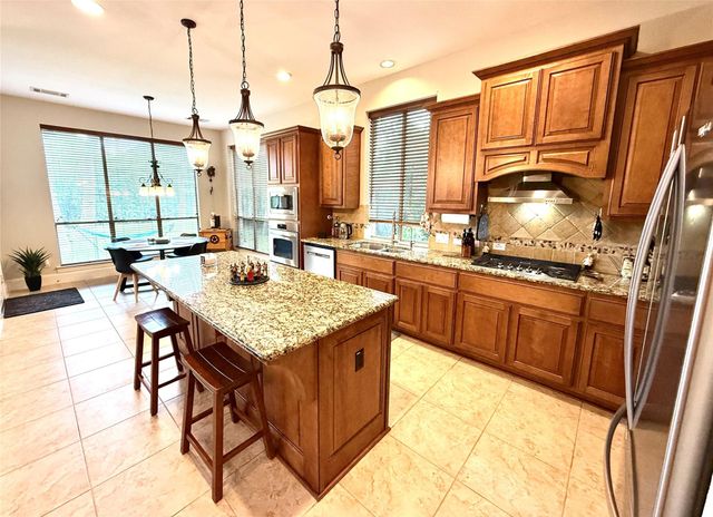 3302 Sunset Field Lane, Missouri City, TX 77459