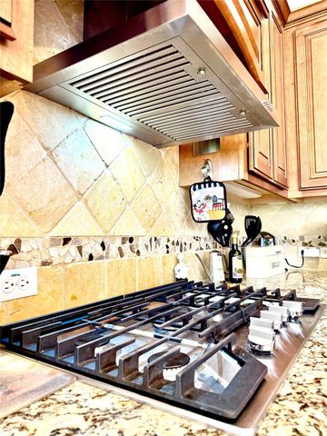 3302 Sunset Field Lane, Missouri City, TX 77459