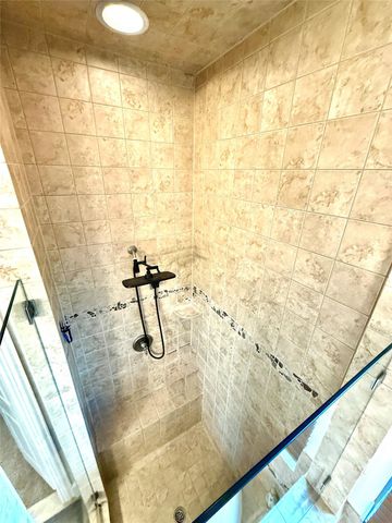 3302 Sunset Field Lane, Missouri City, TX 77459