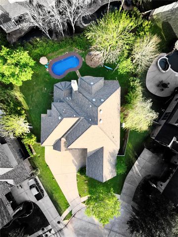 3302 Sunset Field Lane, Missouri City, TX 77459