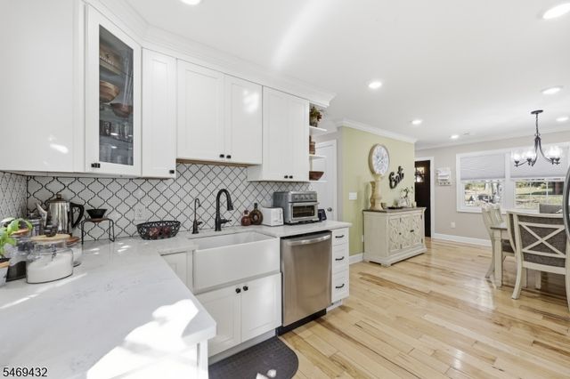 104 Frances Ave, Hopatcong Boro, NJ 07874