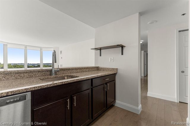 250 E Harbortown Drive 708, Detroit, MI 48207