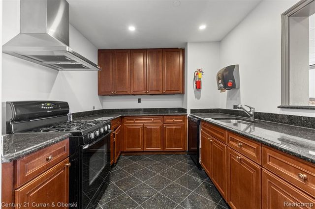 250 E Harbortown Drive 708, Detroit, MI 48207