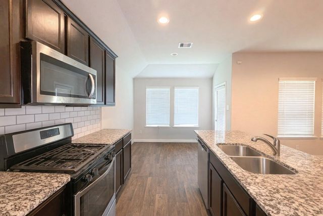 8522 Sacred Lotus Lane, Rosharon, TX 77583