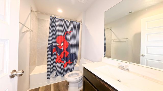 8522 Sacred Lotus Lane, Rosharon, TX 77583