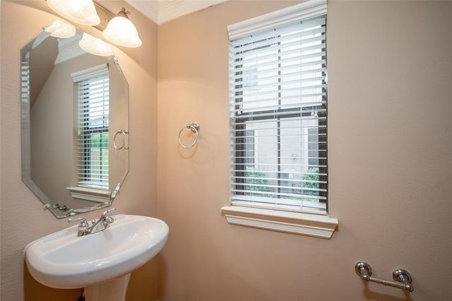 2906 Royal Oaks Crest, Houston, TX 77082