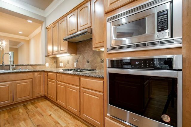 2906 Royal Oaks Crest, Houston, TX 77082