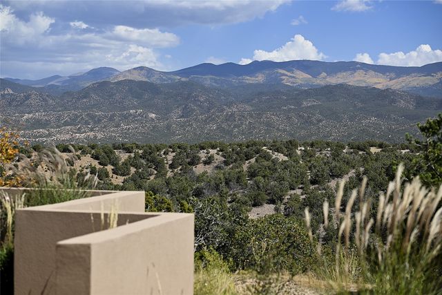 3295 Monte Sereno Drive, Santa Fe, NM 87506