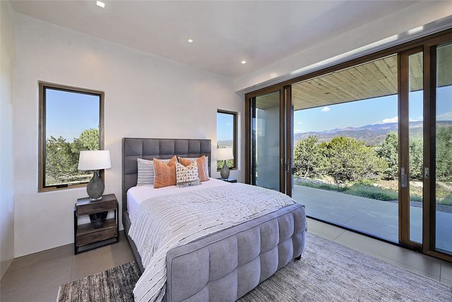 3295 Monte Sereno Drive, Santa Fe, NM 87506