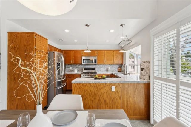26107 Mcbean Parkway 62, Valencia, CA 91355