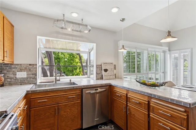 26107 Mcbean Parkway 62, Valencia, CA 91355