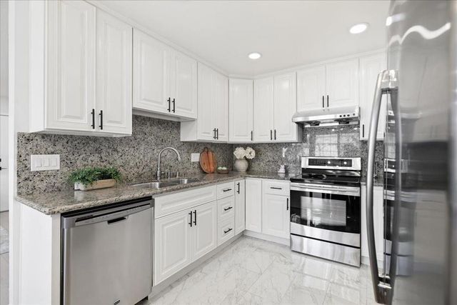 2298 Meadowgate Way, San Jose, CA 95132