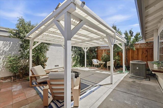 2298 Meadowgate Way, San Jose, CA 95132