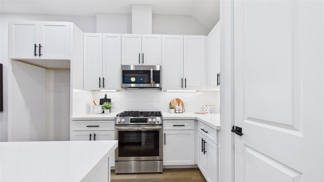 5030 Creekmont Drive, Houston, TX 77091