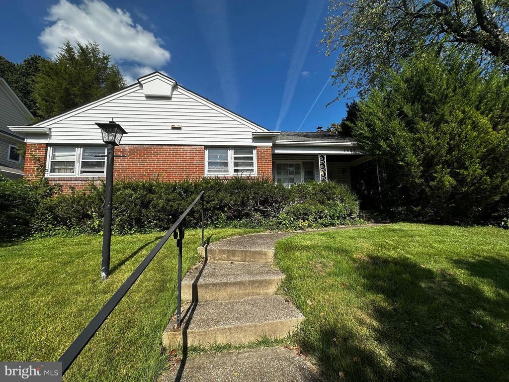 4609 SAUL RD, Kensington, MD 20895